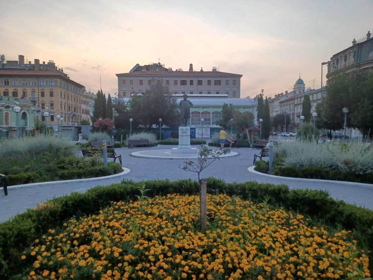 Апартаменты In The Centar Of Риека Экстерьер фото