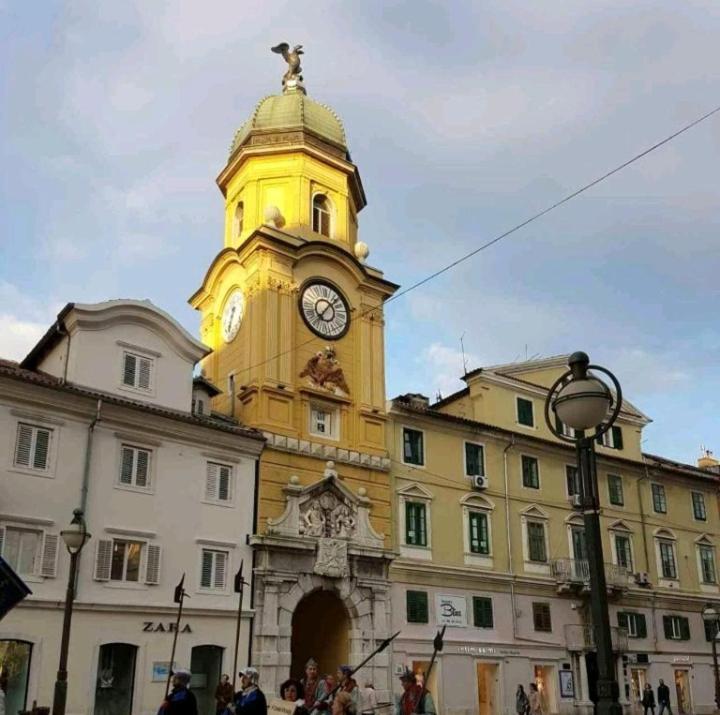 Апартаменты In The Centar Of Риека Экстерьер фото